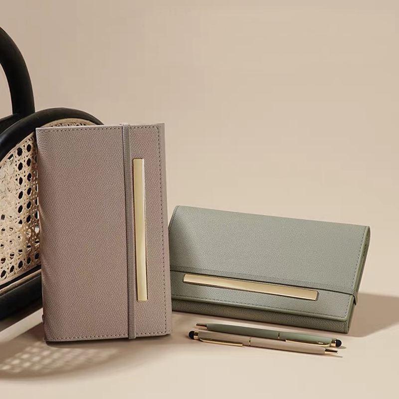 Carnet de notes A6 à couvertur - Journal Leather Hardcover avis et prix